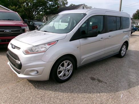 Used 2016 Ford Transit Connect XLT FWD image 1
