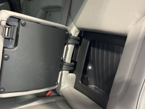 Used 2024 GMC Sierra 1500 SLT w/ SLT Premium Plus Package image 43