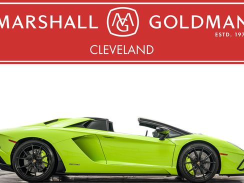 Used 2019 Lamborghini Aventador S image 1
