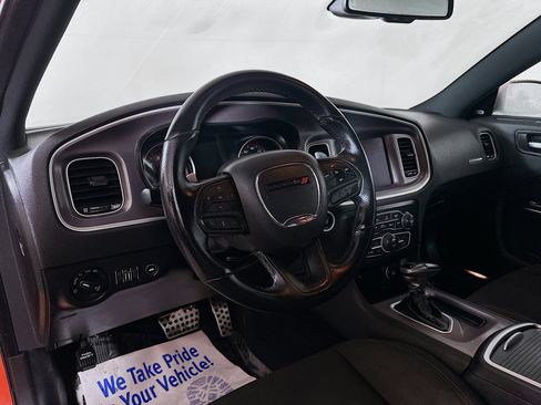 Used 2022 Dodge Charger R/T image 9