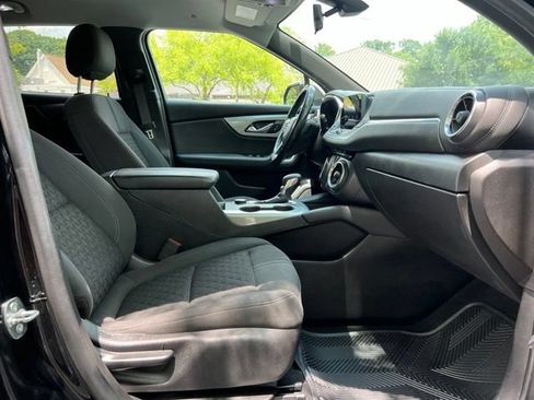 Used 2021 Chevrolet Blazer LT FWD image 20