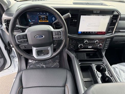 New 2026 Ford F250 Lariat w/ Chrome Package image 10