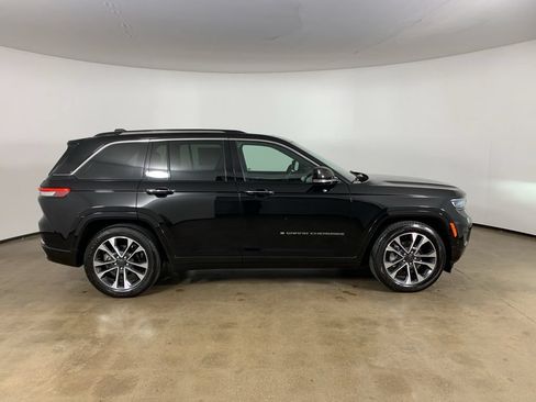 Used 2022 Jeep Grand Cherokee Overland AWD/4WD image 7