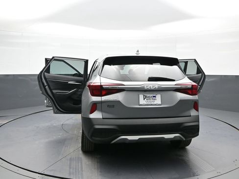 Certified 2023 Kia Seltos LX image 46