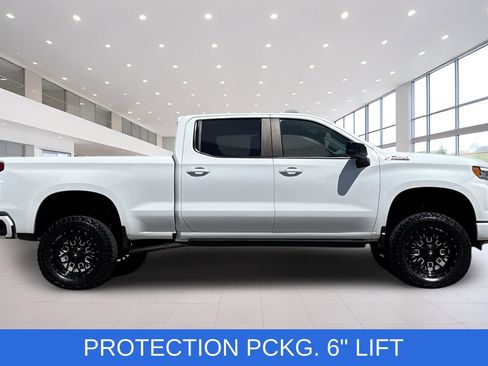 Used 2023 Chevrolet Silverado 1500 RST AWD/4WD image 3