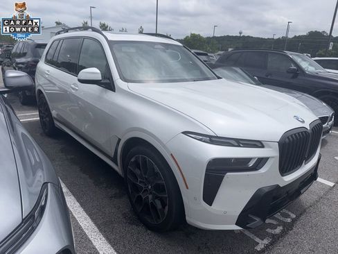 Certified 2025 BMW X7 xDrive40i w/ M Sport Package AWD/4WD image 1