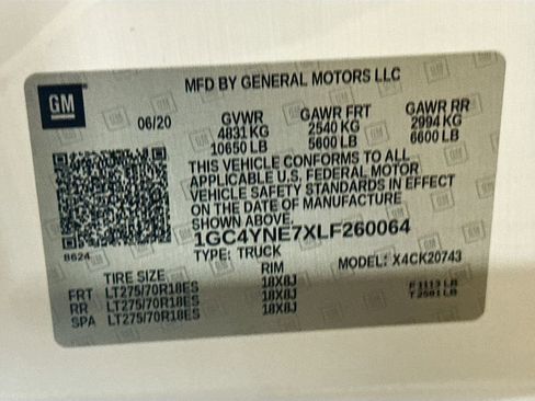 Used 2020 Chevrolet Silverado 2500 LT w/ All Star Edition image 31