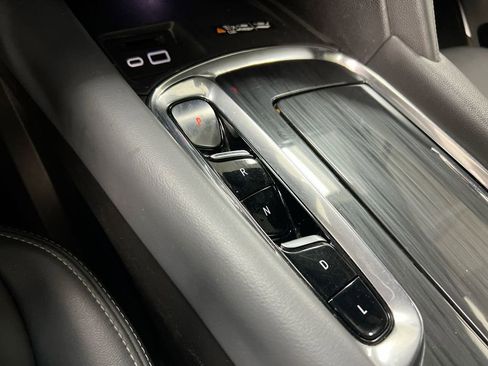 Used 2023 Buick Enclave Essence w/ Experience Buick Package image 17