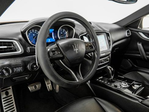 Used 2017 Maserati Ghibli S Q4 AWD/4WD image 12