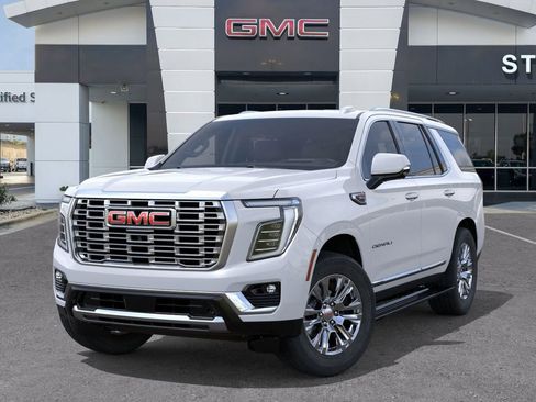 New 2026 GMC Yukon Denali w/ Sun & Power Step Package image 6