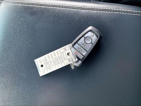 Used 2022 Ford F150 XLT w/ Equipment Group 302A High image 34