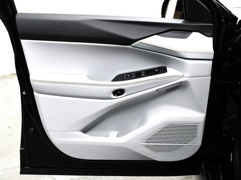 New 2026 Jeep Cherokee Limited AWD/4WD image 27