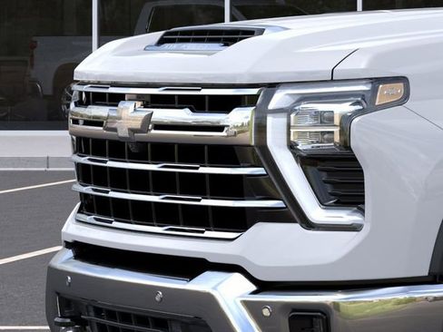 New 2026 Chevrolet Silverado 3500 LTZ w/ LTZ Convenience Package AWD/4WD image 13