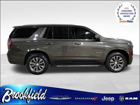Used 2021 Chevrolet Tahoe LT w/ LT Signature Package AWD/4WD image 7