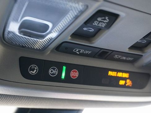 Used 2023 GMC Acadia AT4 w/ Technology Package image 36