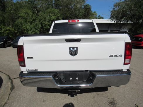 Used 2019 RAM 1500 Classic SLT AWD/4WD image 6