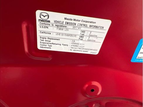 Used 2017 MAZDA MAZDA3 Sport image 22