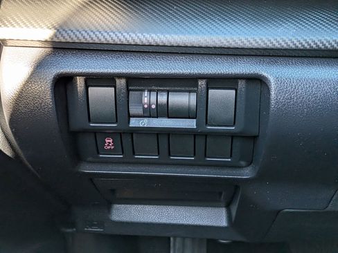 Certified 2020 Subaru Impreza 2.0i image 18