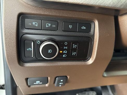 Used 2023 Ford F250 King Ranch w/ Chrome Package image 17