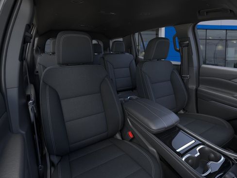 New 2026 Chevrolet Traverse LT w/ Driver Confidence Package image 16