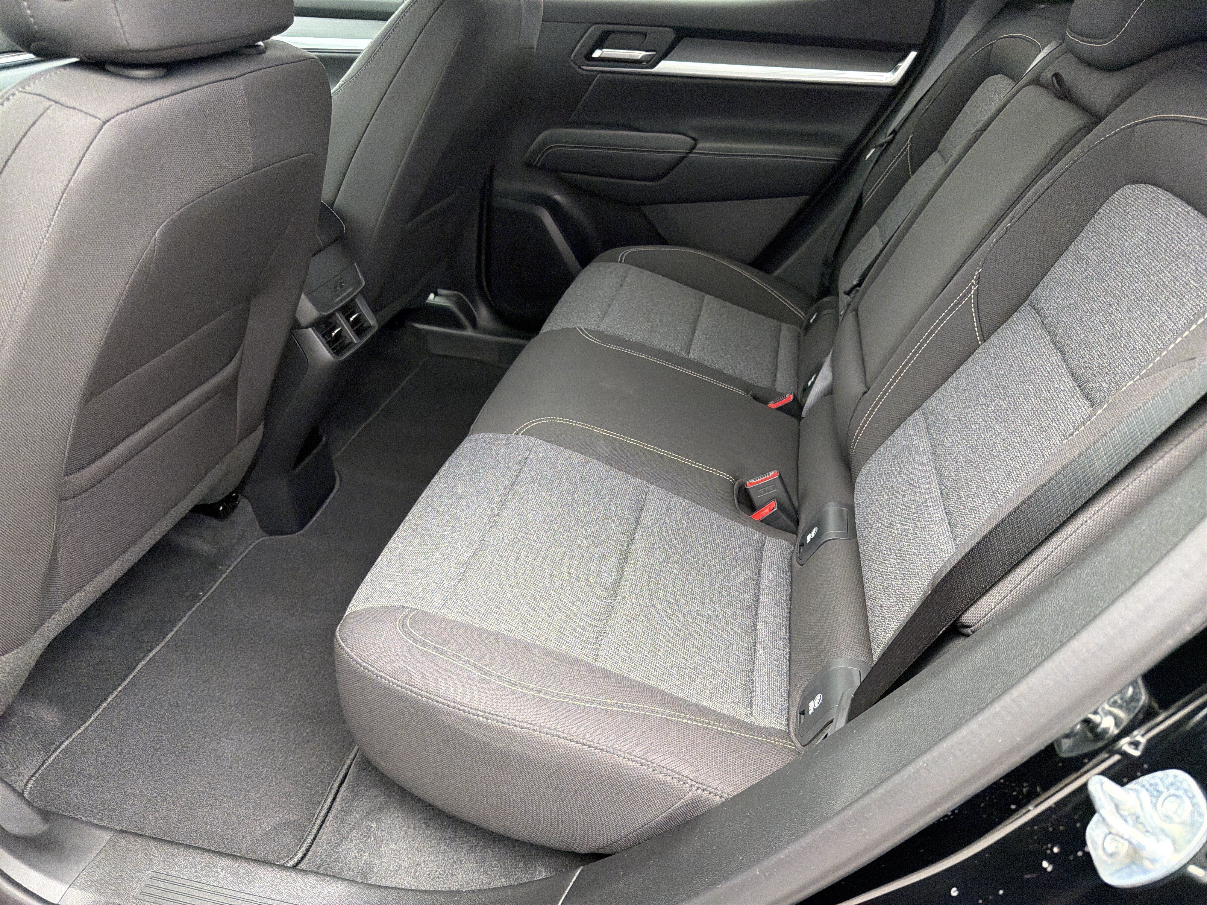 New 2026 GMC Terrain Elevation w/ Black Edition FWD image 21