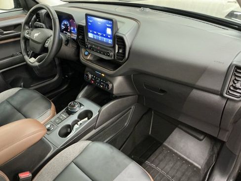 Used 2023 Ford Bronco Sport Outer Banks w/ Tech Package image 19