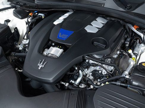 Used 2024 Maserati Ghibli Modena Ultima Q4 image 37