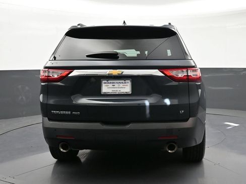 Used 2021 Chevrolet Traverse LT w/ LT Premium Package AWD/4WD image 4