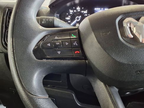 Used 2025 RAM ProMaster 2500 w/ Convenience Group FWD image 18