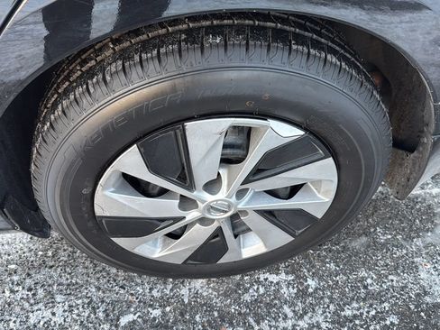 Used 2021 Nissan Altima 2.5 S FWD image 9
