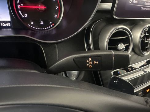 Used 2018 Mercedes-Benz GLC 300 4MATIC image 17