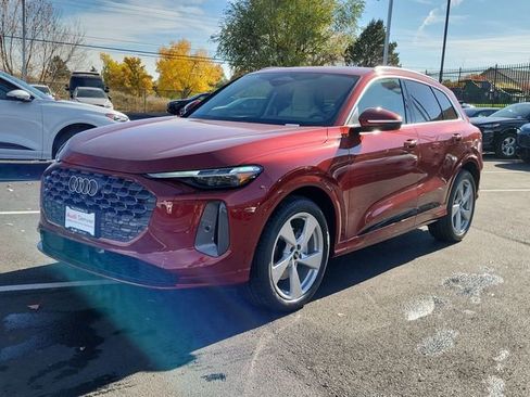 New 2025 Audi Q5 Prestige image 9