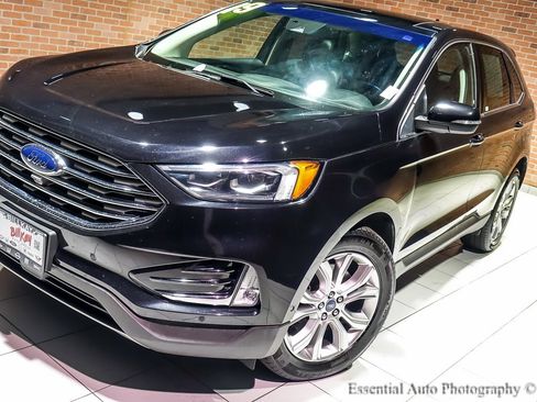 Used 2019 Ford Edge Titanium w/ Equipment Group 301A image 6