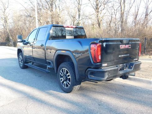 Certified 2023 GMC Sierra 2500 AT4 w/ AT4 Premium Plus Package image 3