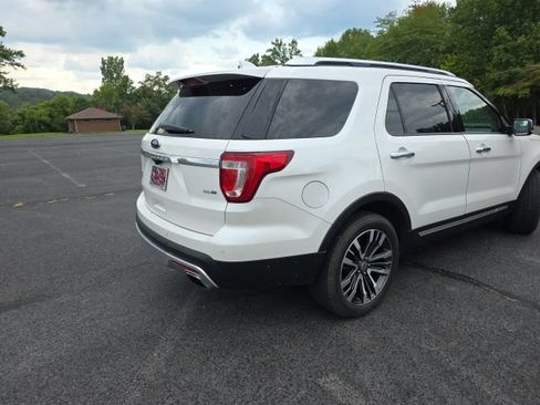 Used 2016 Ford Explorer Platinum AWD/4WD image 11