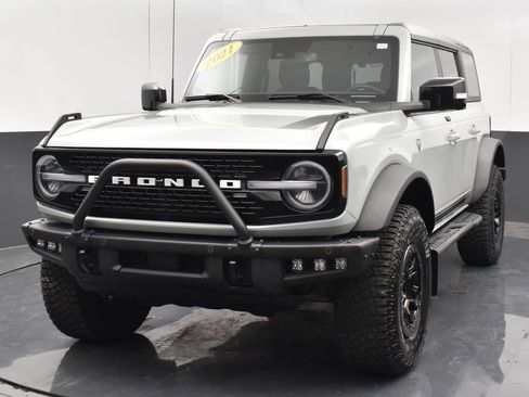 Used 2021 Ford Bronco First Edition AWD/4WD image 13