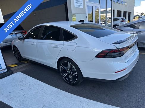 Used 2025 Honda Accord Sport image 4