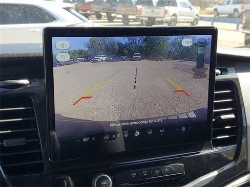 Used 2024 Ford Transit 350 XLT image 21