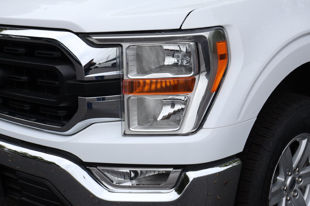 Used 2022 Ford F150 XLT AWD/4WD image 3