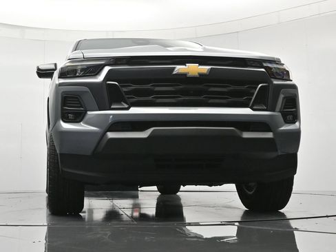 Certified 2026 Chevrolet Colorado LT w/ LT Convenience Package RWD image 38