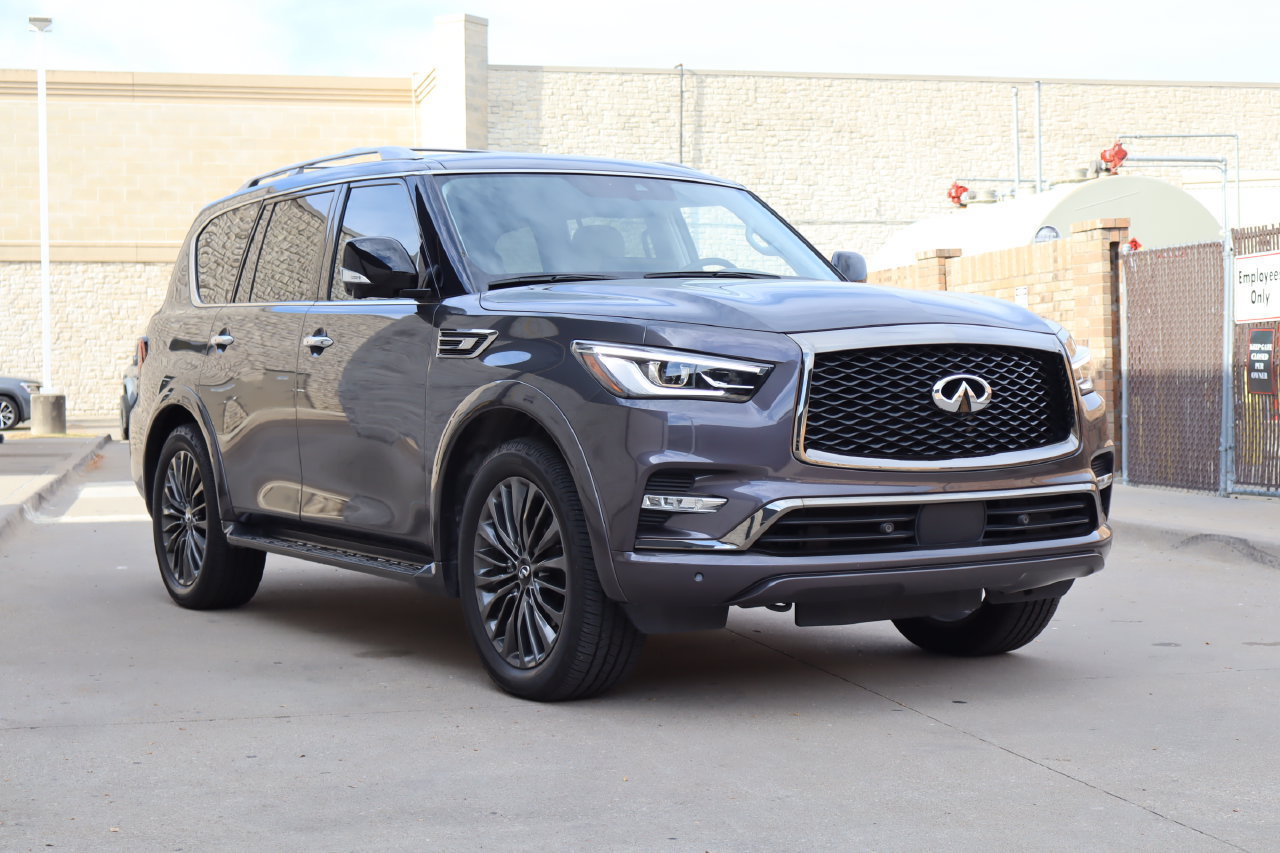 Used 2024 INFINITI QX80 Premium Select w/ Cargo Package AWD/4WD image 2