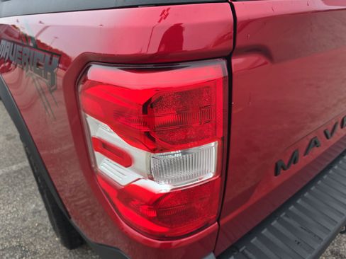 Used 2022 Ford Maverick Lariat w/ Lariat Luxury Package image 37