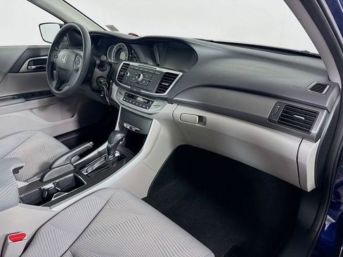 Used 2014 Honda Accord LX image 26