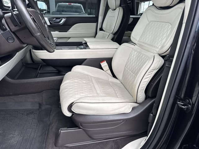 Used 2022 Lincoln Navigator Black Label AWD/4WD image 24