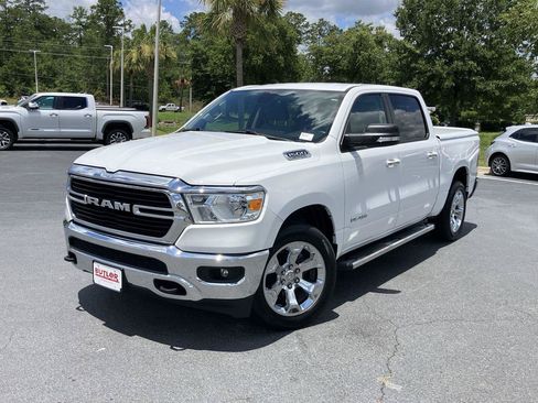 Used 2020 RAM 1500 Big Horn AWD/4WD image 1