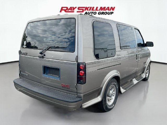 Used 2001 GMC Safari RWD image 6