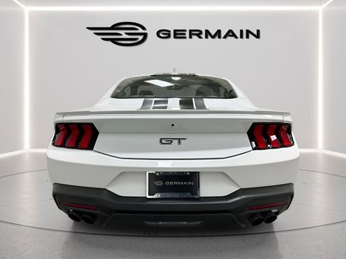 Used 2024 Ford Mustang GT Premium image 7