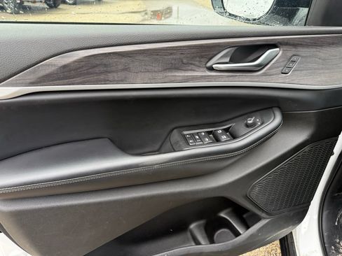 Used 2023 Jeep Grand Cherokee Limited AWD/4WD image 21