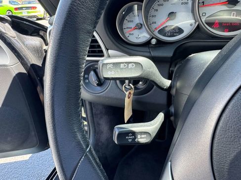 Used 2008 Porsche 911 Carrera S RWD image 16
