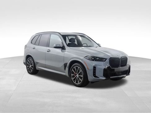 New 2026 BMW X5 xDrive50e w/ M Sport Package image 8
